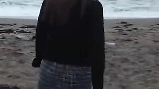 Cheerful Office Lady Grins Takes It to the Base and Savors a Throat Finish - F