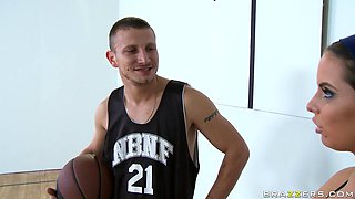 W-H-O-R-E With Brandy Aniston, Mr. Pete - Brazzers