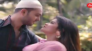 Madam Ji 2024 Hindi Hot Web Series Mangotv Episode 05 3
