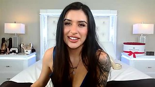 Brunette amateur babe strips off and masturbates