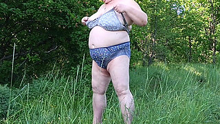 A Friend Undressed in the Park and Staged a Pissing