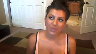 3r!nL33.3: Big Tits, Big Ass  Amateur Porn