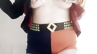 Peeing in Harley Quinn Cosplay!
