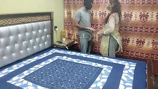 Desi Indian Maid Rough Fuck - Hindi Audio - Pakistani Couple Hot Sex