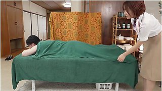 116nhdtc- Aesthetician Who Has A Wife And Secretly Inserts Her Dick Into Her, Shaking Her Hips And Even Cums Inside Her In A Cowgirl Position. 11 A-san With A Cute Butt (25)