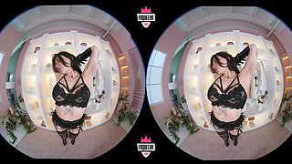Lana Rey Hot Solo