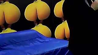 Ggg John Thompson Shows Ficktoria a