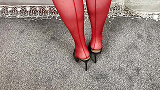 Mrs Mature Feet wearing her sexy red fishnet hold ups and wearing her waspie