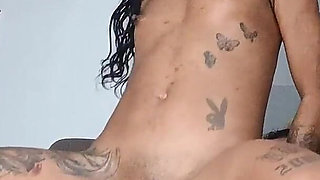 I Called a Masseuse and She Used a Little Toy on My Pussy and Finished by Fucking Me with a Strap