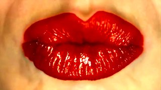 Sexy cougar Veronica Rayne gets what she wants when she wants