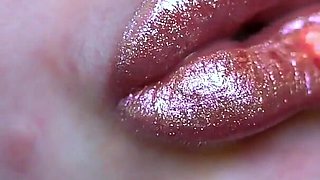 Glamour Girl Kiss with Sweet Shiny Juicy Lips