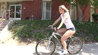 Maid AT: Big Tits, Big Ass  Blonde Porn