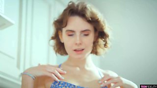 Russian cutie darcy dark pounded in the kitchen