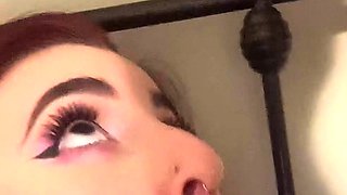 Amateur brunette teen blowjob and cumshot