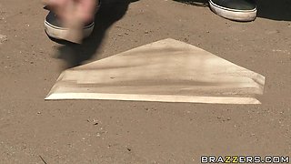 Catcher Cum With Johnny Sins, Codi Bryant - Brazzers