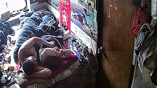 Amateur MILF Goes Hardcore Anal
