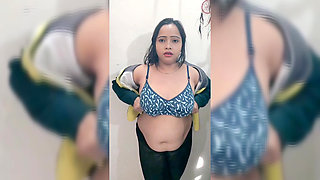 Huge Cumshot for My Favorite Bhabhi