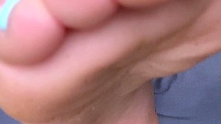 Amateur Foot Fetish Girlfriend Sucks and gives a Footjob