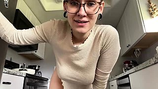 Divinebabe – Pervy Big Brother Breeds His Sister