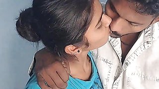 My village desi hot girlfriend ko chudai in romance Indian Fucked