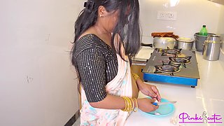 Anal Try - Indian Wife Pinki Try First Time Anal in Sexy Saree to Make Her Husband Happy