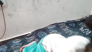 Sex kiya to step sister ka bur se paani nikal gya