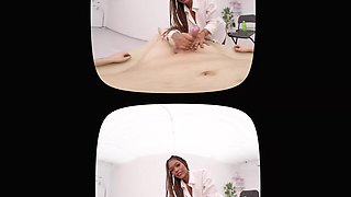 Big Butt Latina Girl Gives An Explosive Massage - TorbeAmateur