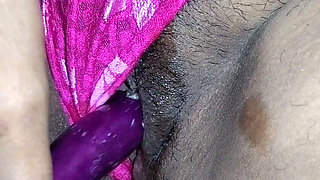 Stepmother Show Pussy and Masturbating Brinjal