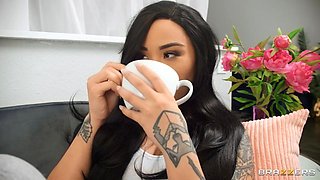 Shaving The Best For Last With Honey Gold, Paris Amour - Brazzers