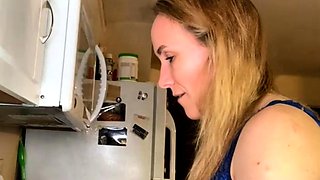 Webcam milf with breast milk live hardcore masturbate