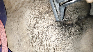 Des Indian wife shaving pusssy