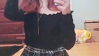 Beautiful wife masturbating show with webcam with toys