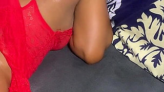 Fucking Her Mature Pussy on the Couch Missionary