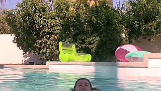 Leann amateur beautiful brunette with big boobs