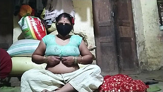 Hot Bhabh Fingering Pussy Nude Boobs Press