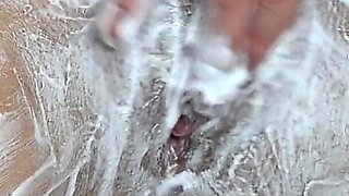 Shaving a Hairy Pussy Close up!