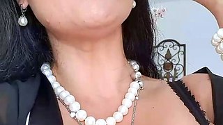 amateur vip ass flashing boobs on live webcam