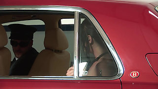 Mature slut fucked in the car