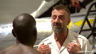 Luciolle stimulates his libido a little more... - Jacquie et Michel TV