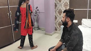 A Desi Housewife Seduced Driver And A Streamy Fucking Session Performed