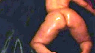 Oiled Curvy BBW with Big Tits on Webcam