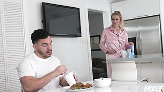 Rough fucking in the kitchen ends with messy cum on breasts