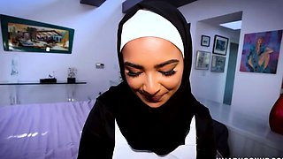 HijabHookup Babi Star Late To The Party