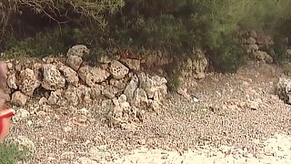 Ggg - Babewatch - Brunette Hairy Girl Gets Fucked Properly at the Beach Outdoor
