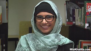 Mia Khalifa - enjoy this private trip of an amazing arab figure