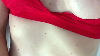 Cumshot amateur MILF suck and jerks dude in the bedroom