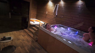 Hot Free Sex with Chubby MILF Dada Deville