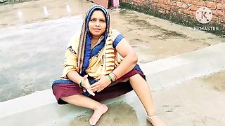 Desi Bhabhi Hardcore Sex with Hindi Audio - Padosh Wali Aunty Rough Fuck