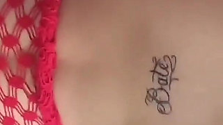Rookie Vicky's First Time With The Couple - One Cumshot In Each Pussy