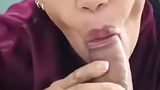 I Masturbate and My Stepmother Helps Me with Good Oral Sex